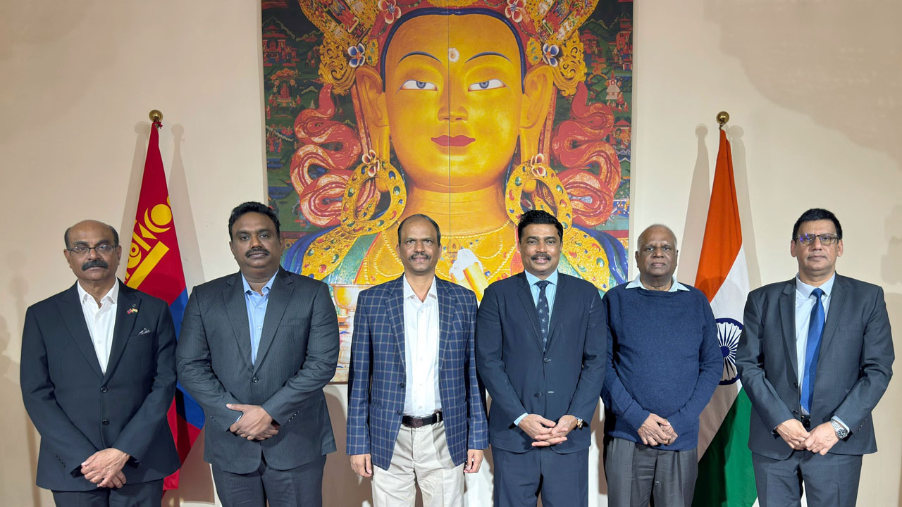 Ambassador Atul Malhari Visits Mongolia Refinery