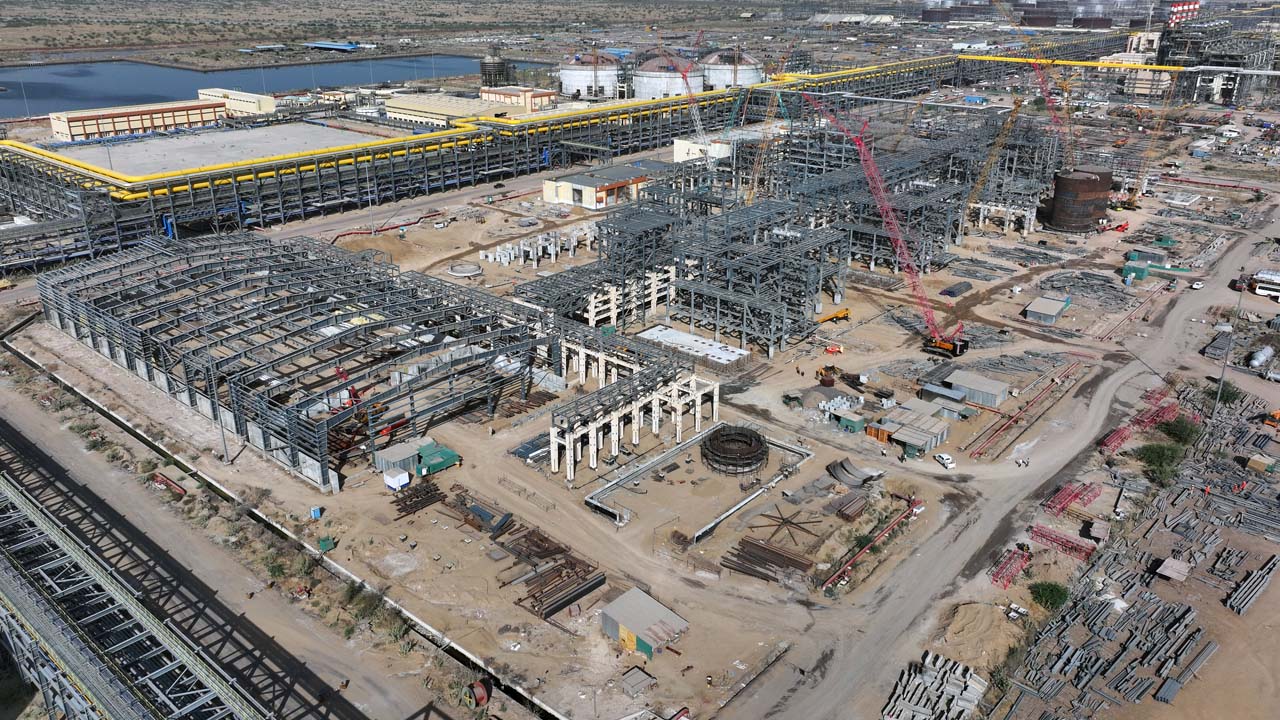 Hydrocarbons: Powering Energy Independence