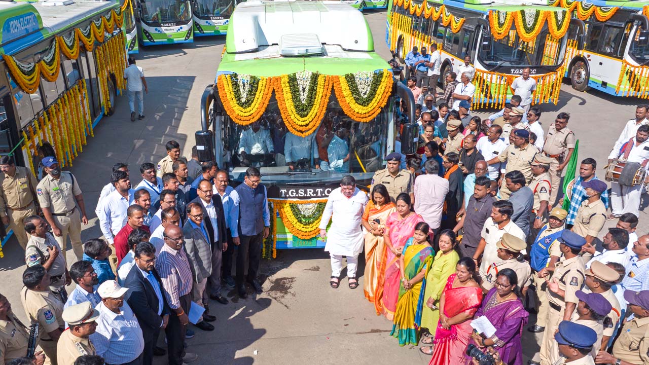 Evey Trans Adds 65 Electric Buses to Hyderabad’s TGSRTC Fleet